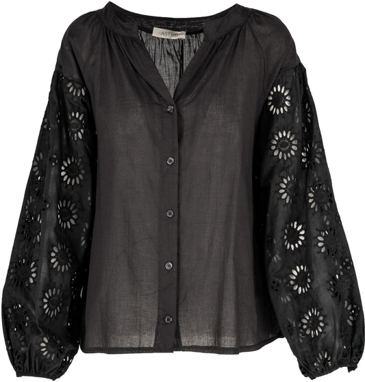 Black Wander Blouse