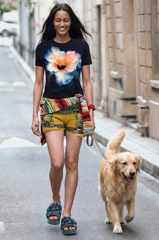 Big flower t-shirt
