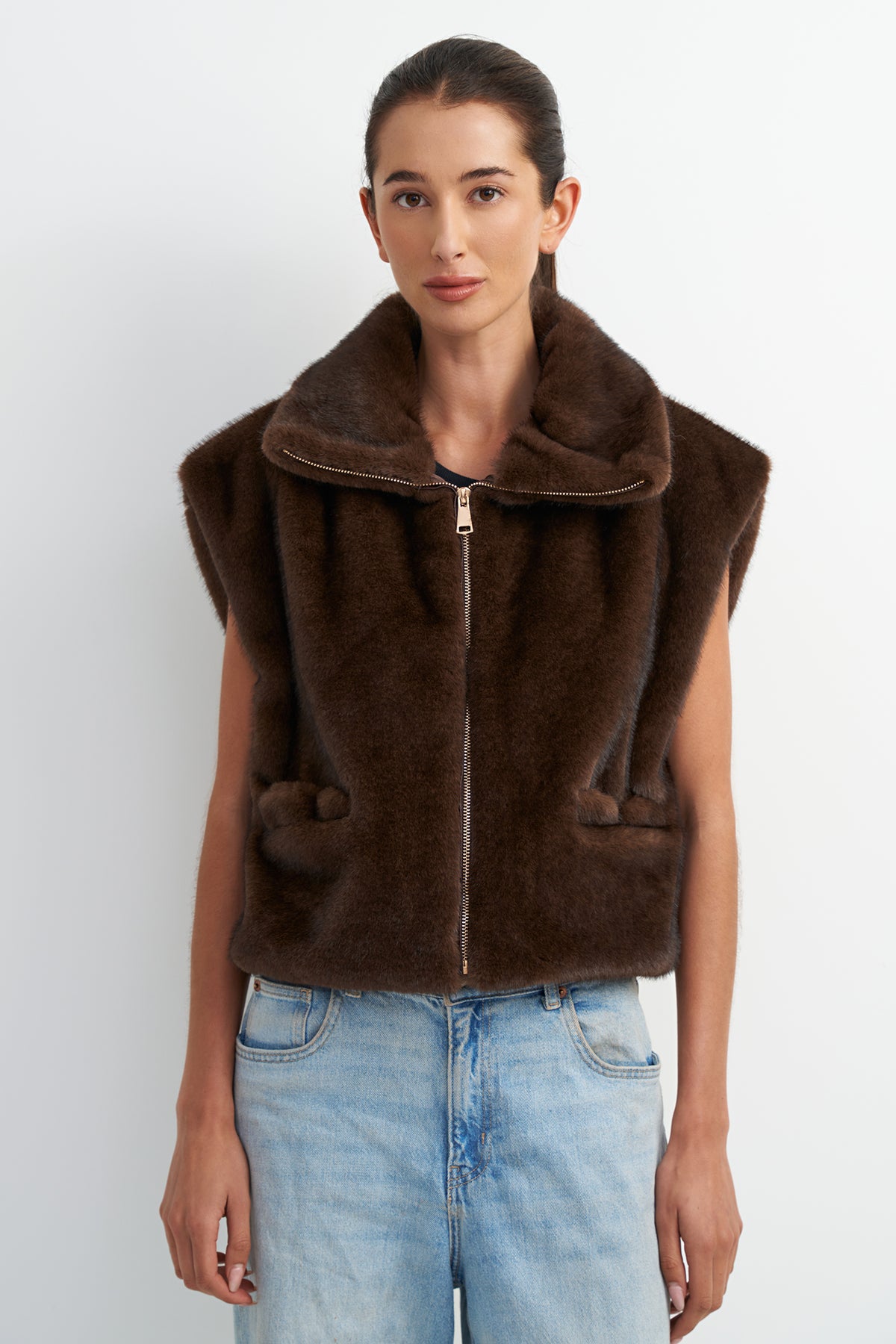 MONTANA VEST