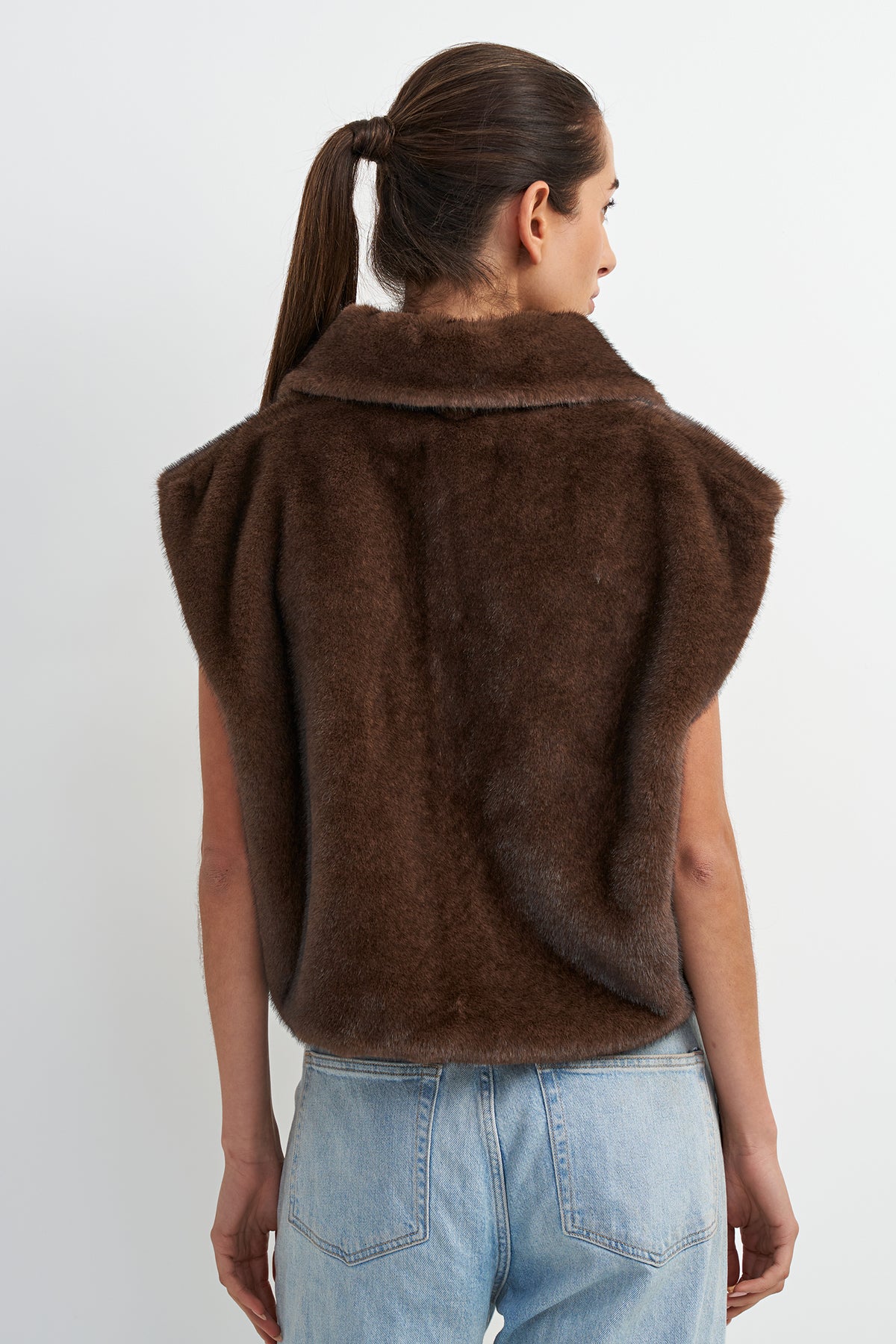 MONTANA VEST