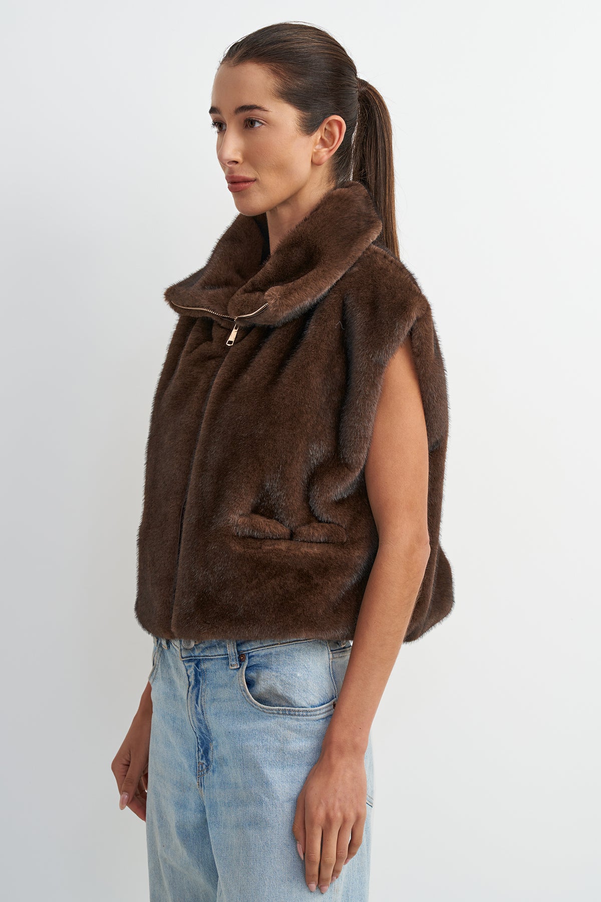 MONTANA VEST