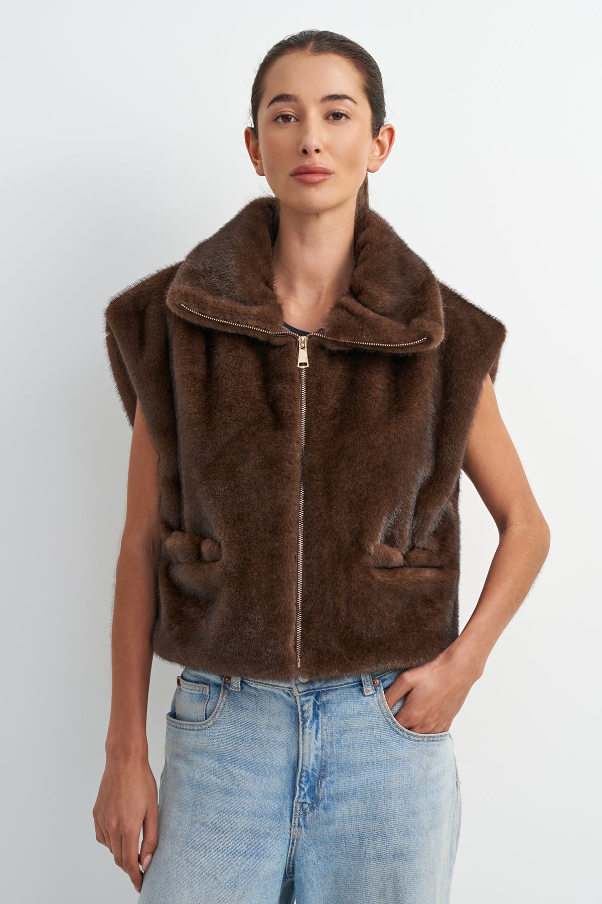 MONTANA VEST