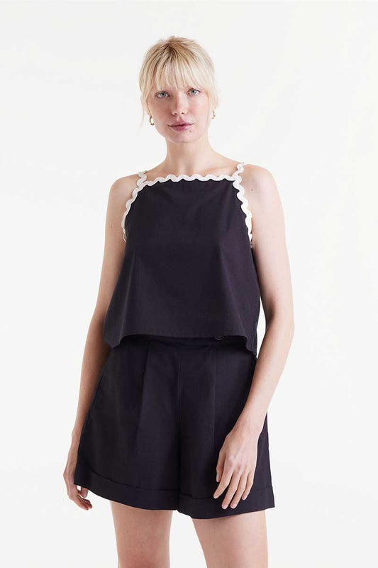 Picunela Strappy Top Black