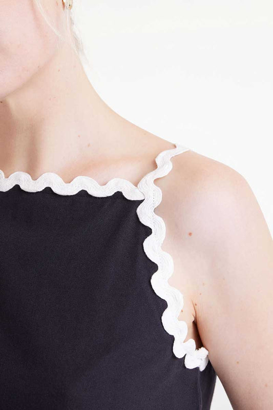 Picunela Strappy Top Black
