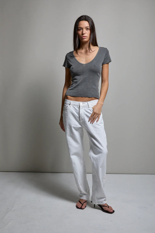 VICKI V NECK TEE