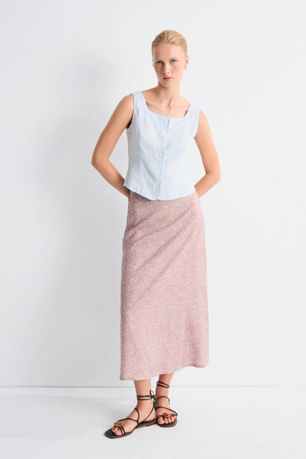 Cyra Top