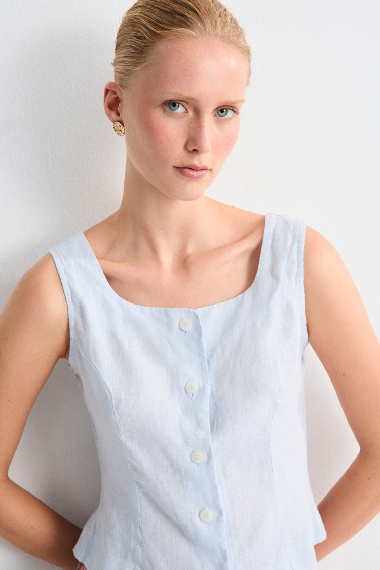 Cyra Top