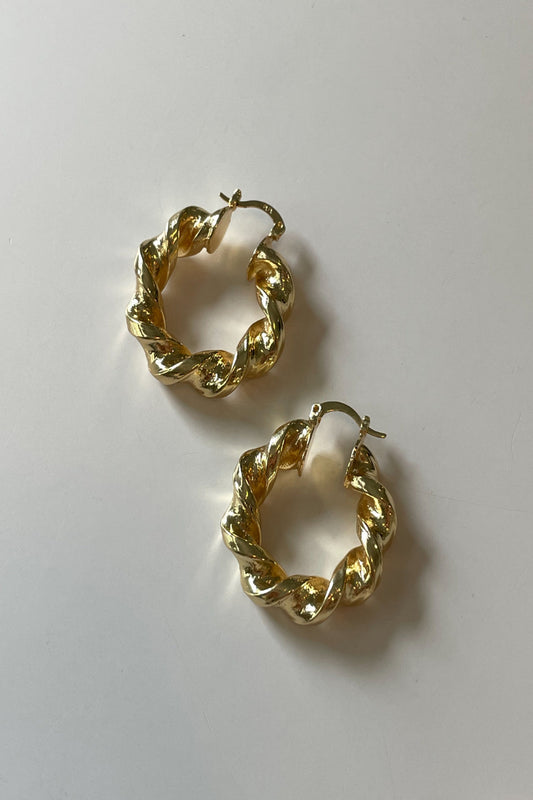 Medium Twist Hoops