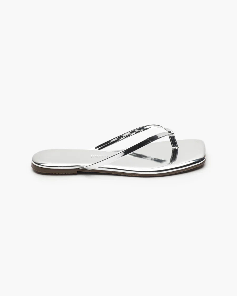 Square Toe Lily Mirror - Chrome